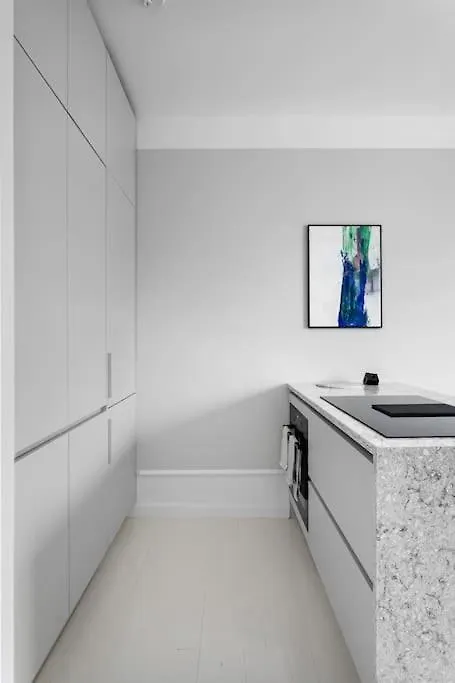 Harju 8 - Stylish - Minimalist - Best Location Helsinki 0*,  Finland